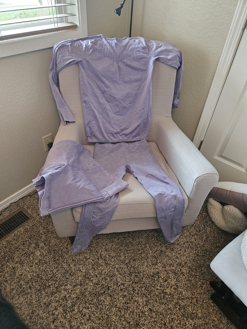 Fabletics Lavender Seamless Long Sleeve Top and Leggings Set
